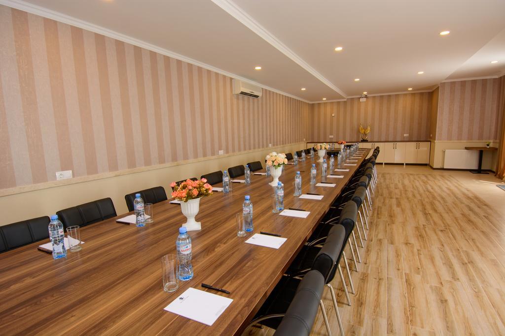 Apart Hotel Mx Tiflis Exterior foto