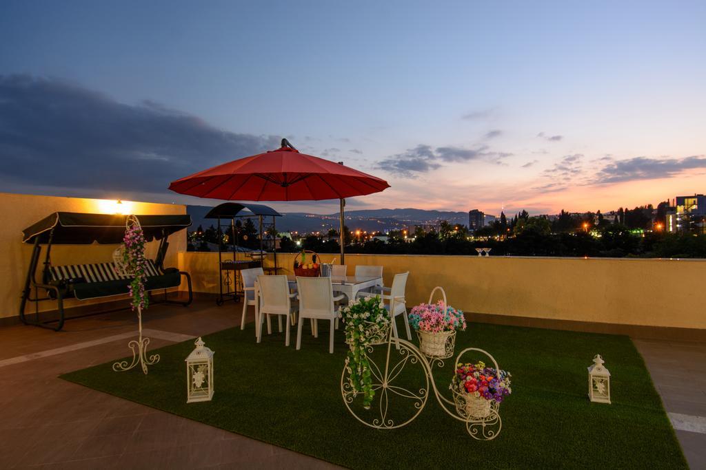 Apart Hotel Mx Tiflis Exterior foto
