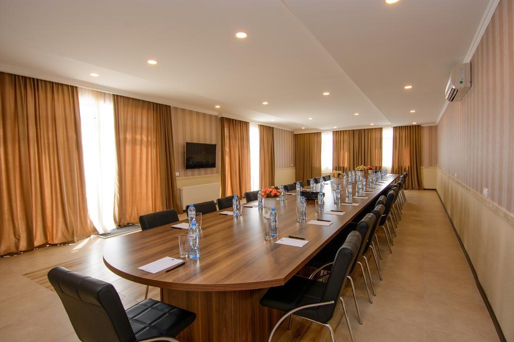 Apart Hotel Mx Tiflis Exterior foto
