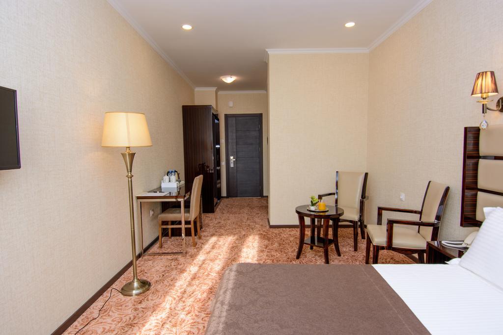 Apart Hotel Mx Tiflis Exterior foto